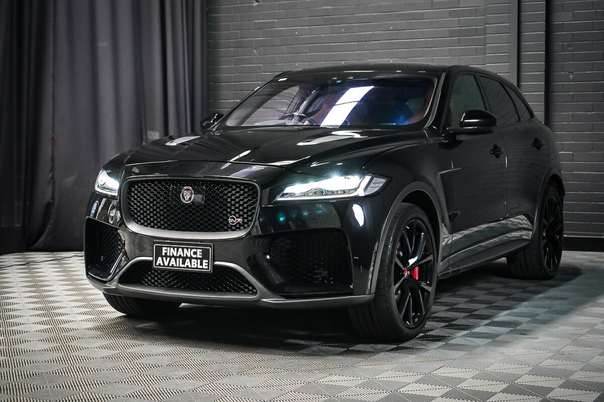 Jaguar F-pace image 4