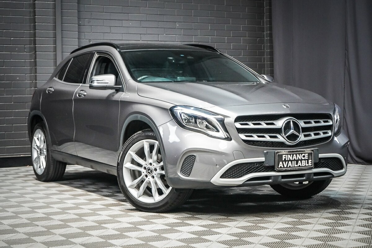 Mercedes Benz Gla-class image 1