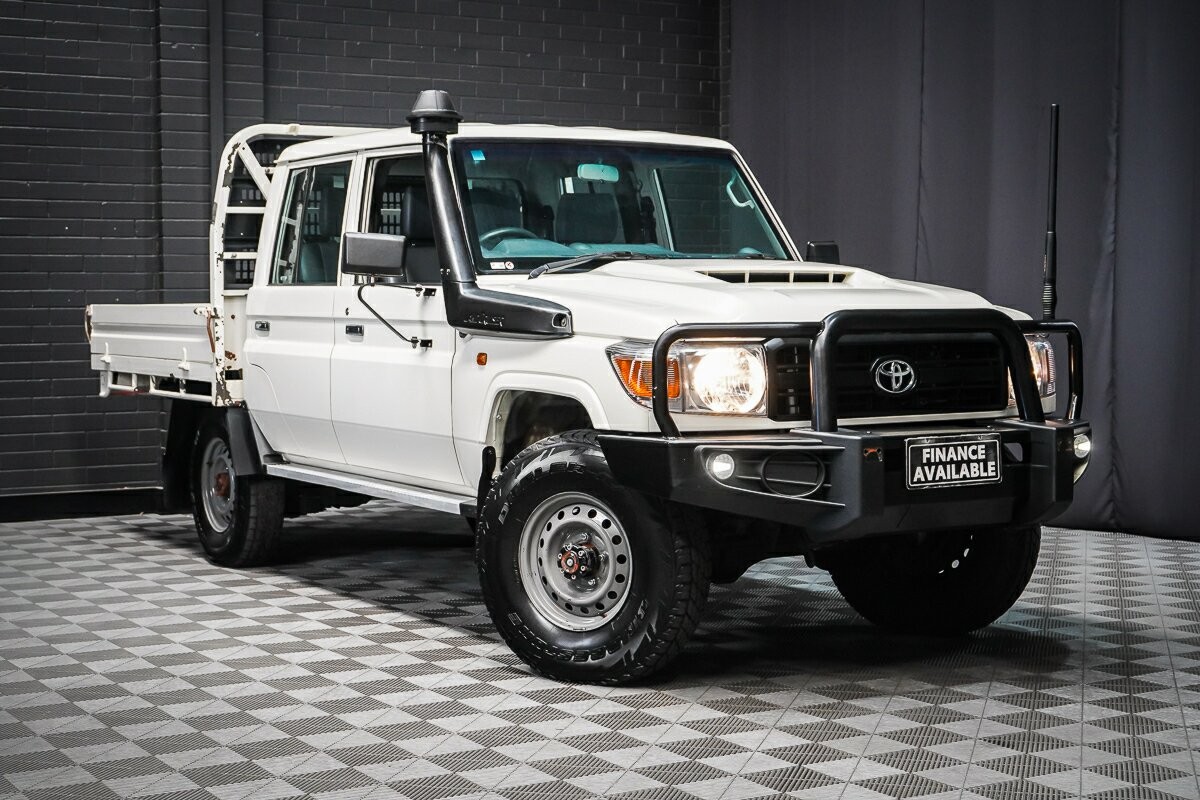 Toyota Landcruiser image 1