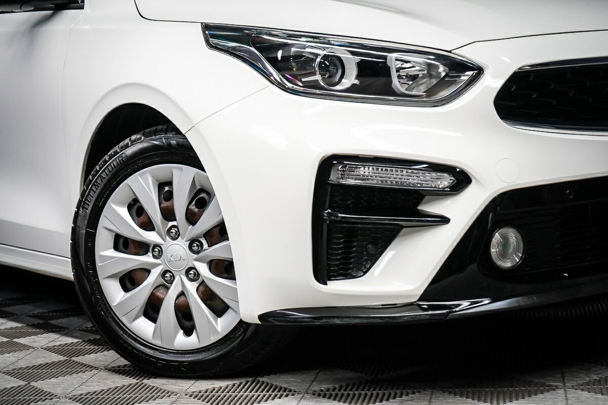 Kia Cerato image 2