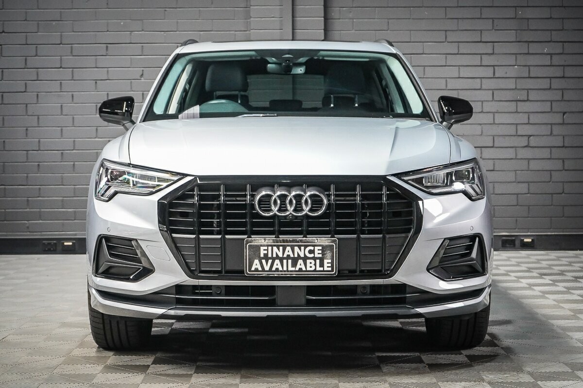 Audi Q3 image 3