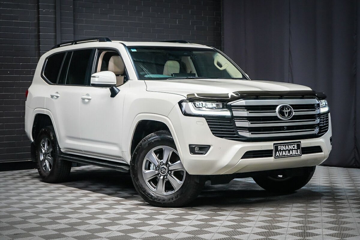 Toyota Landcruiser image 1