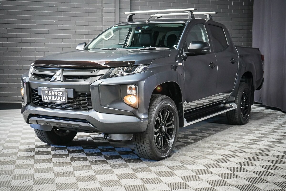 Mitsubishi Triton image 4