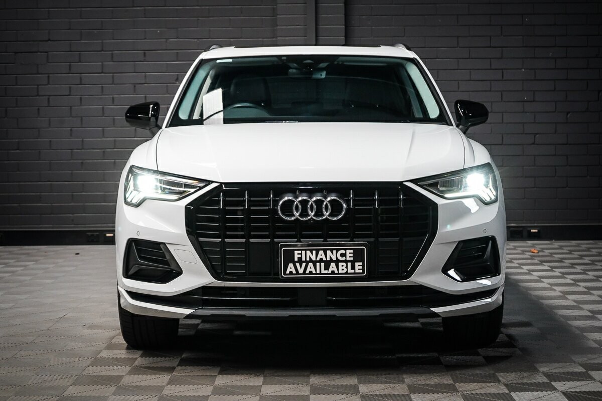 Audi Q3 image 3