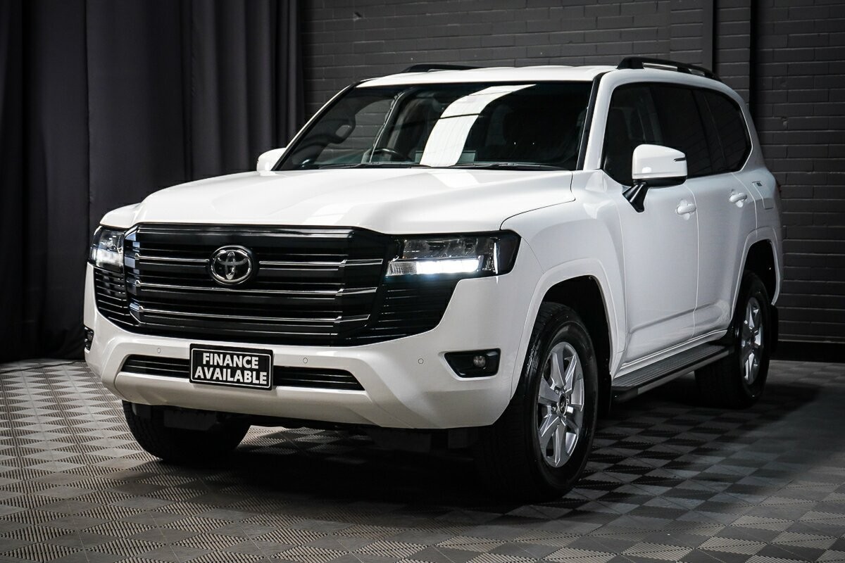 Toyota Landcruiser image 4