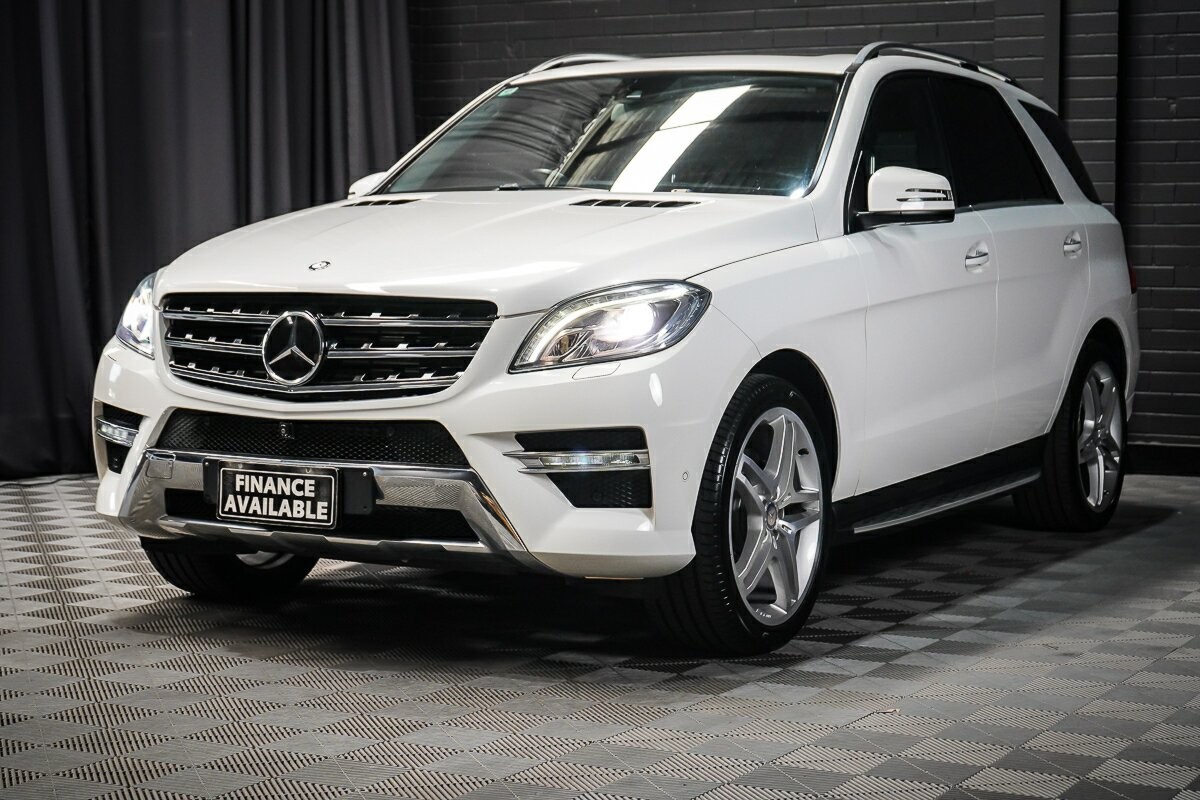 Mercedes Benz M-class image 4