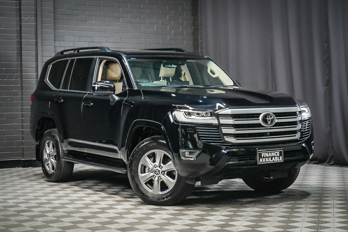 Toyota Landcruiser image 1