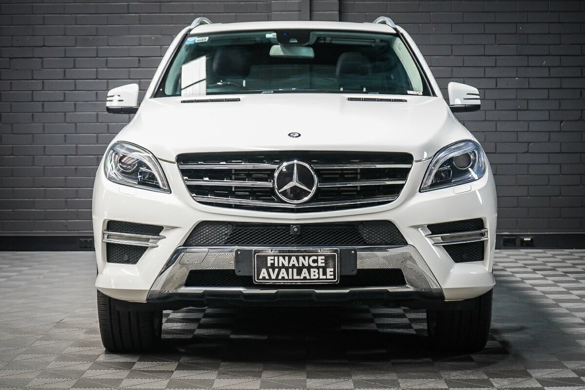 Mercedes Benz M-class image 3