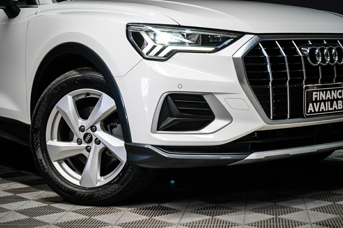 Audi Q3 image 2