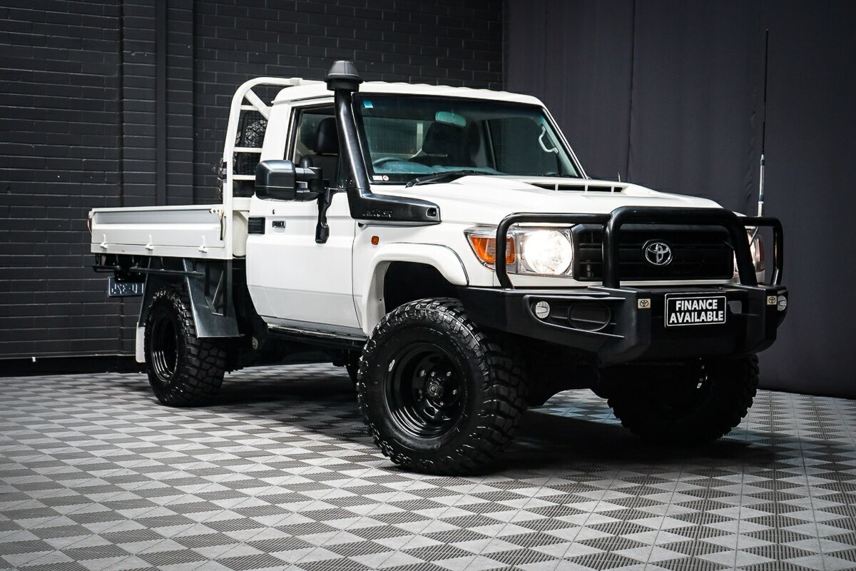 Toyota Landcruiser image 1