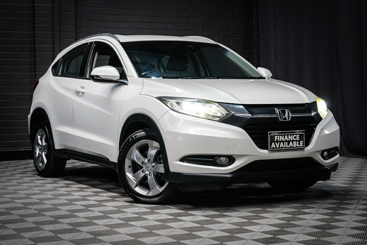 Honda Hr-v image 1