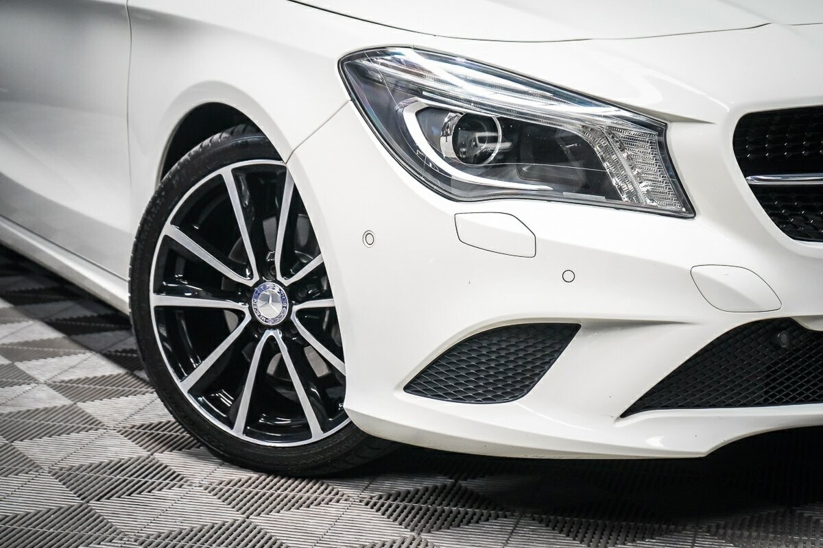 Mercedes Benz Cla-class image 2