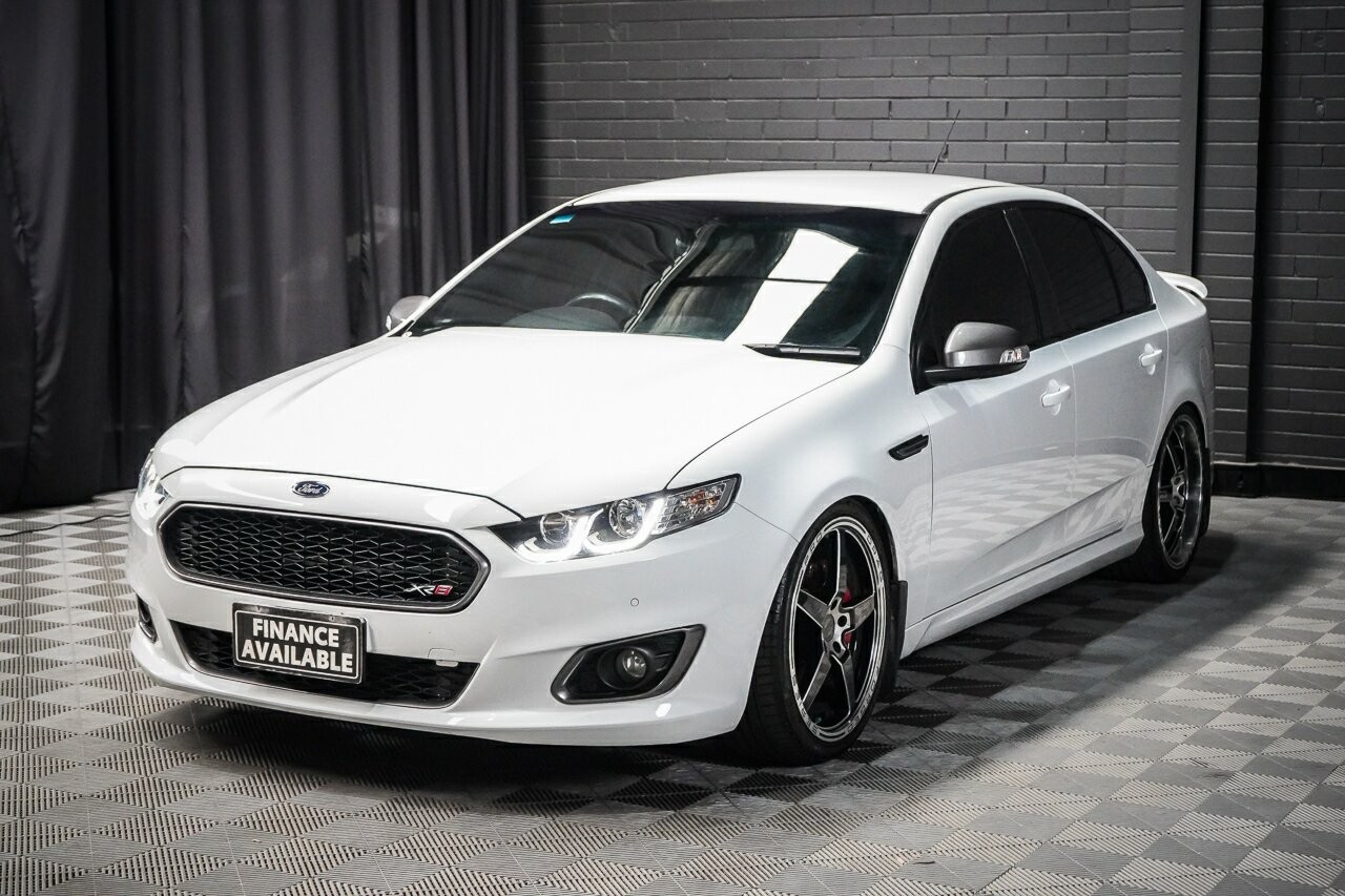 Ford Falcon image 4