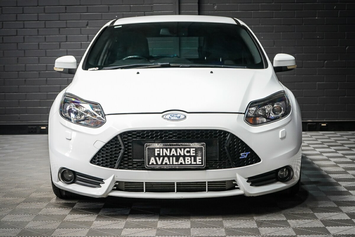 Ford Focus image 3