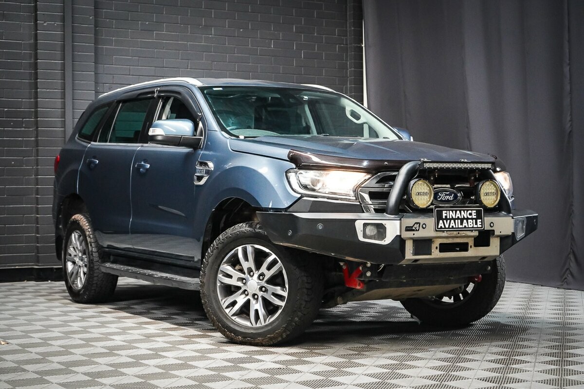 Ford Everest image 1