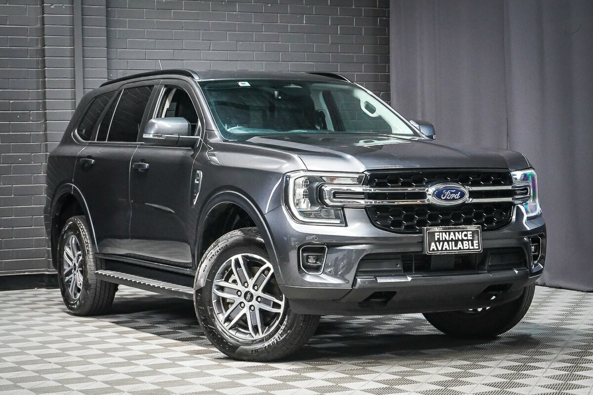 Ford Everest image 1