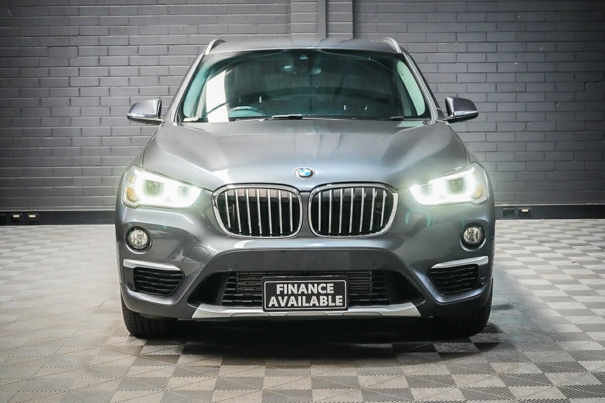 BMW X1 image 3