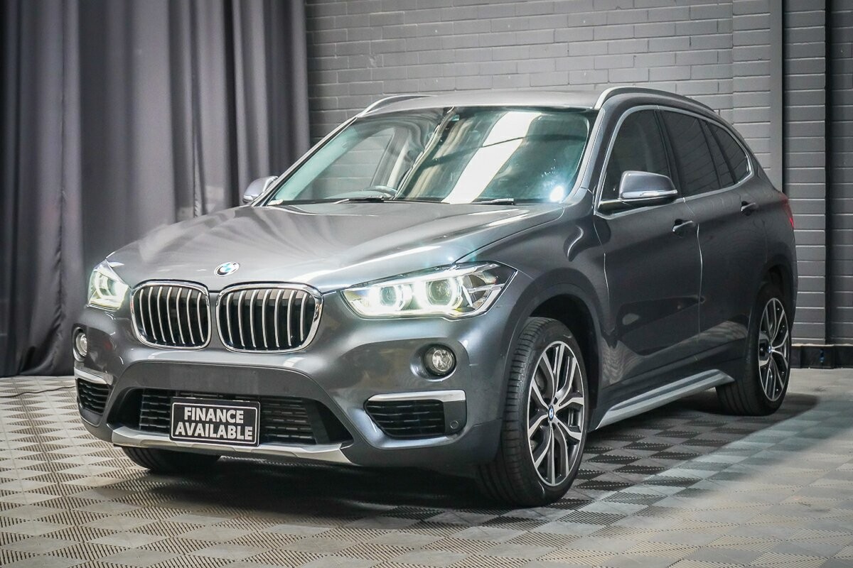 BMW X1 image 4