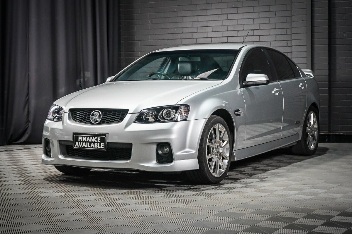 Holden Commodore image 4