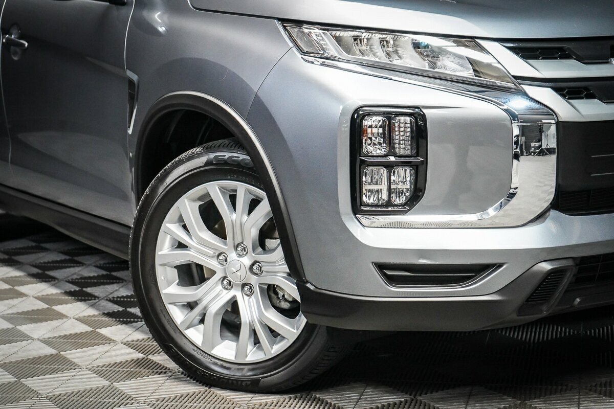 Mitsubishi Asx image 2