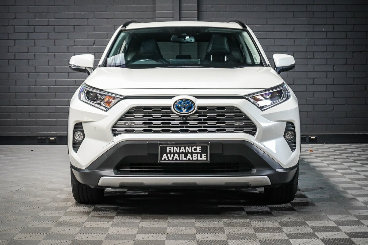 Toyota Rav4 image 3