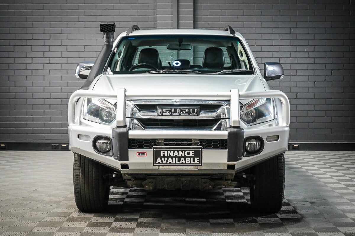 Isuzu D-max image 3