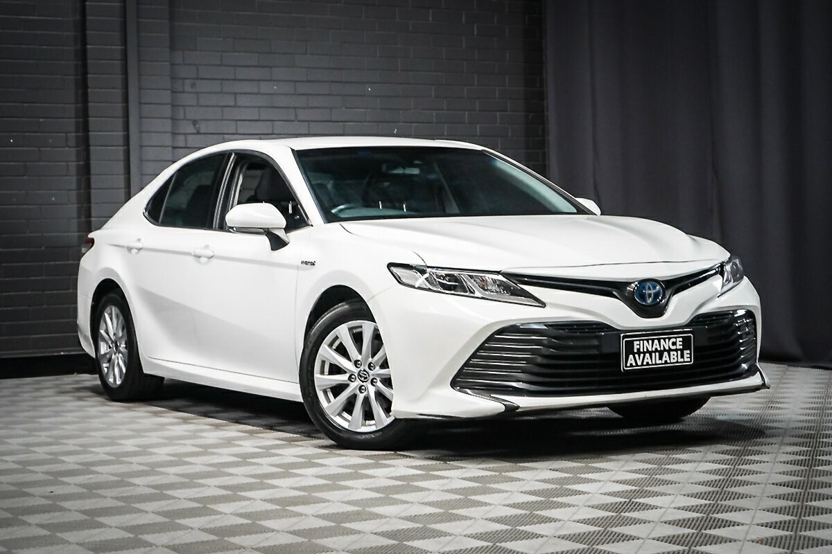 Toyota Camry image 1