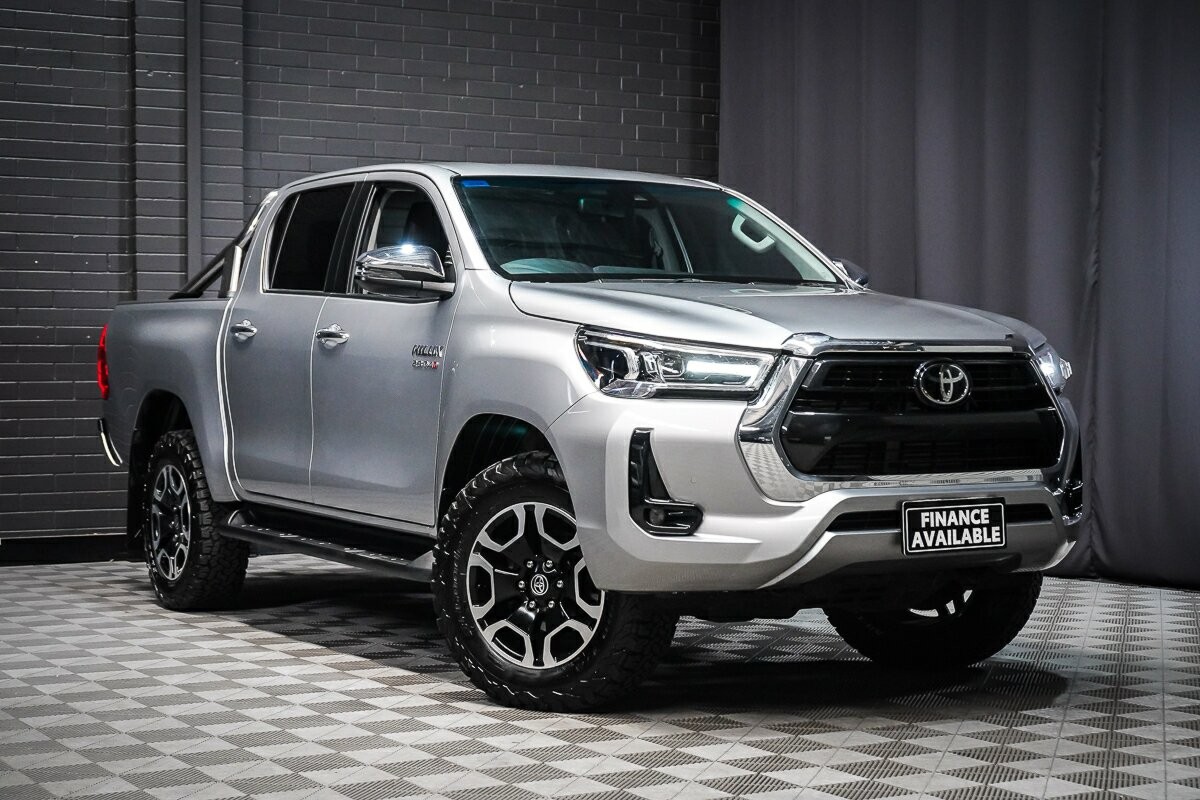 Toyota Hilux image 1