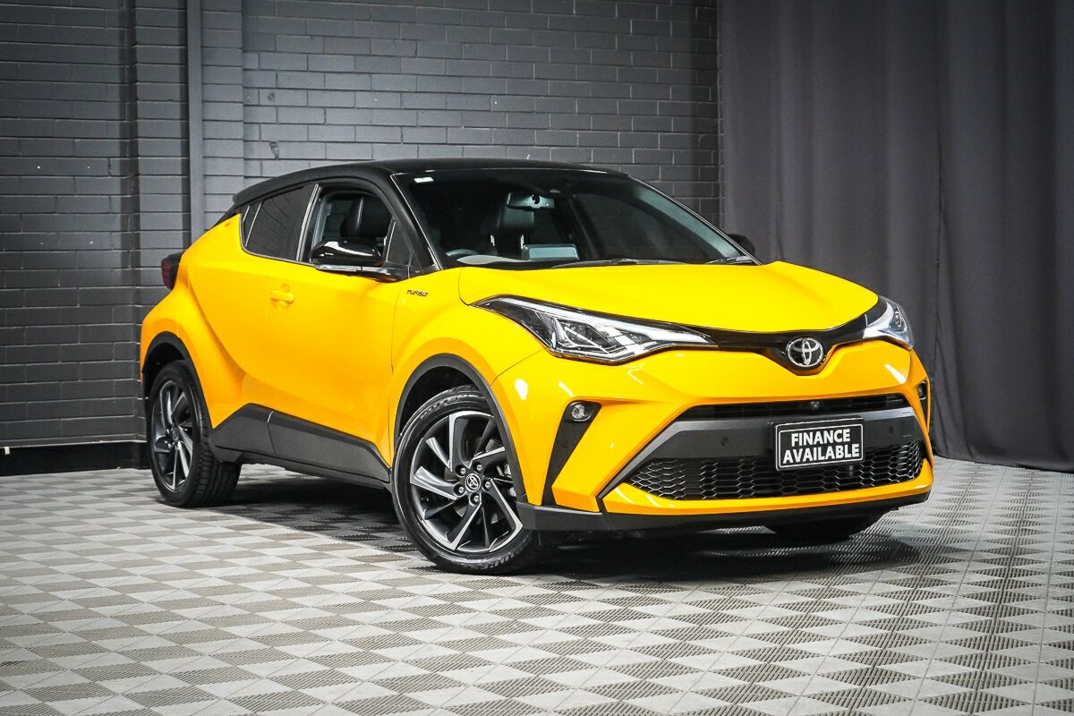 Toyota C-hr image 1