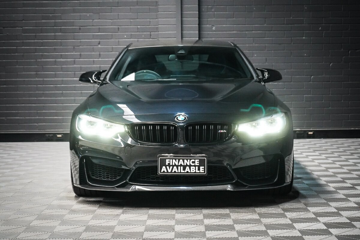 BMW M4 image 3