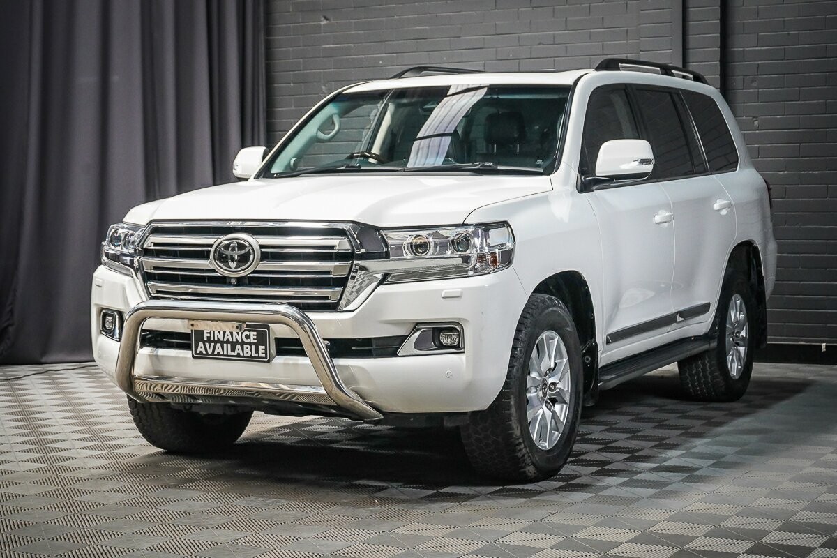 Toyota Landcruiser image 4