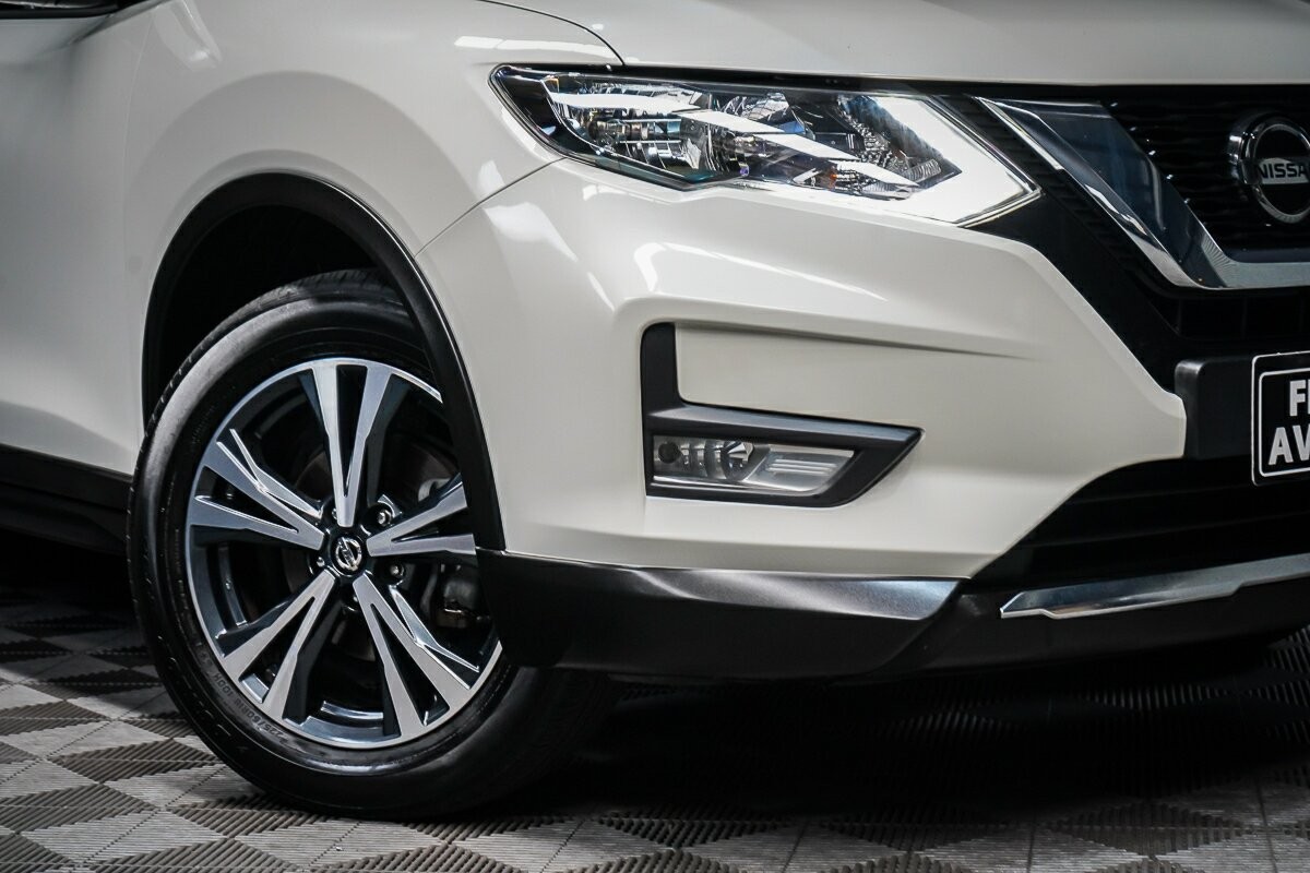 Nissan X-trail image 2