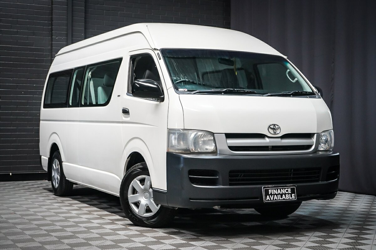 Toyota Hiace image 1