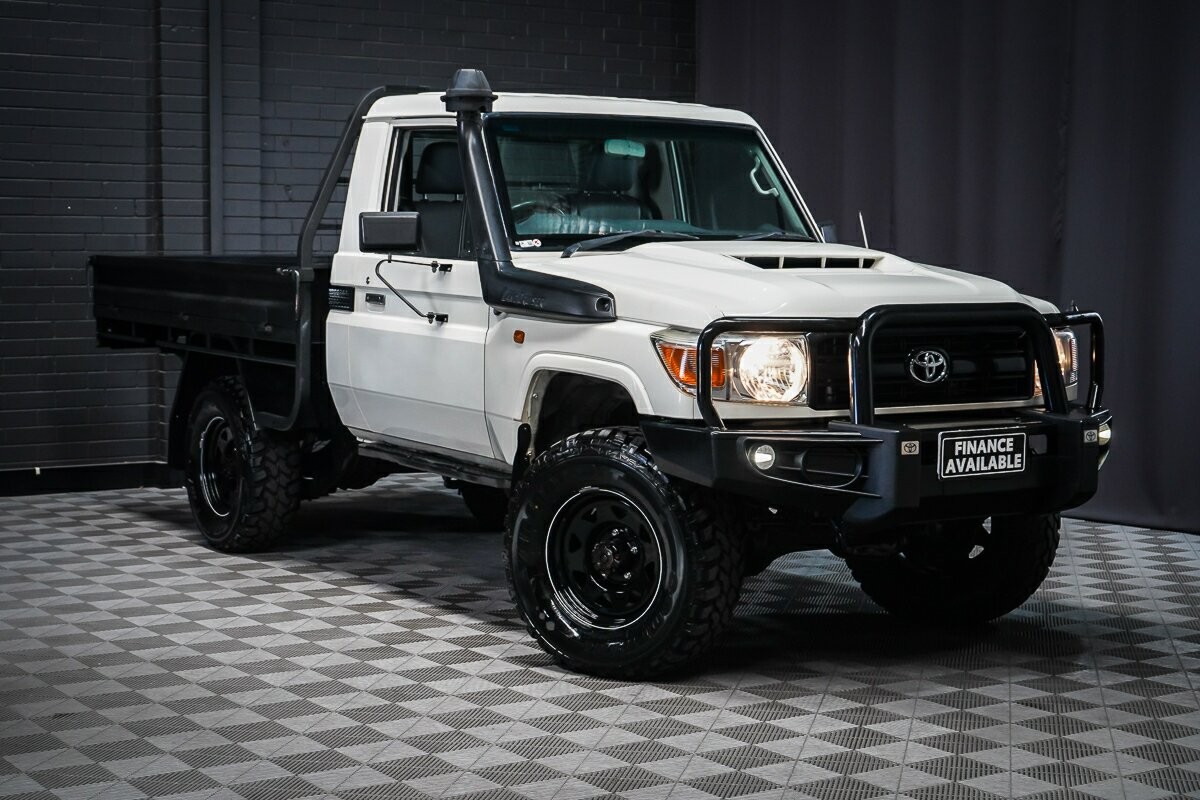 Toyota Landcruiser image 1