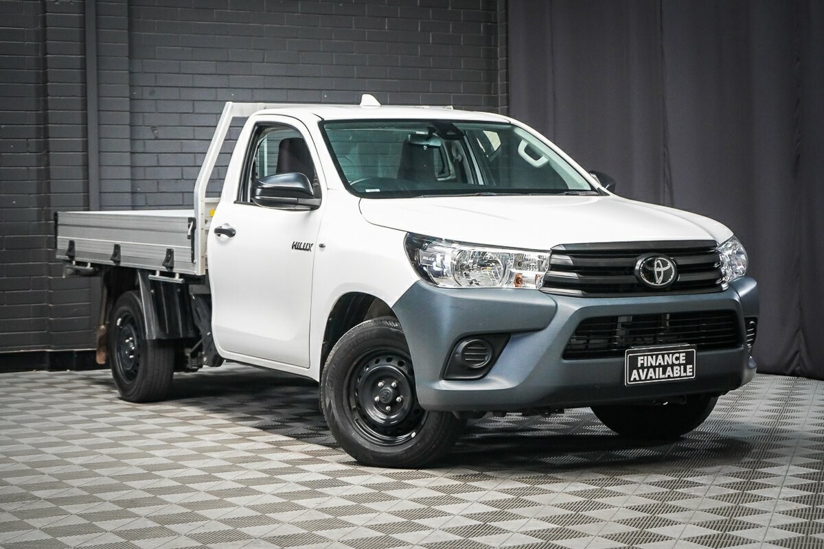 Toyota Hilux image 1