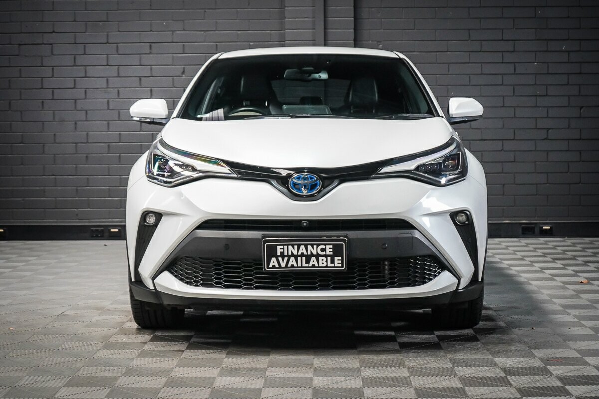 Toyota C-hr image 3