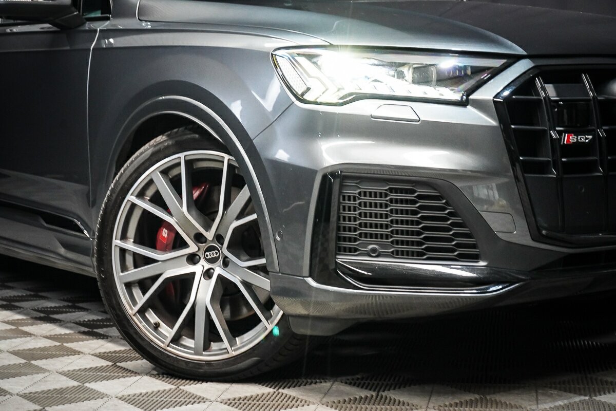 Audi Sq7 image 2