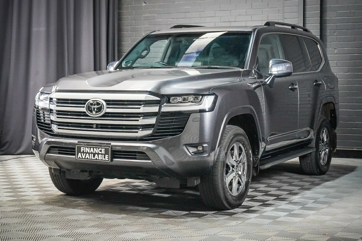 Toyota Landcruiser image 4