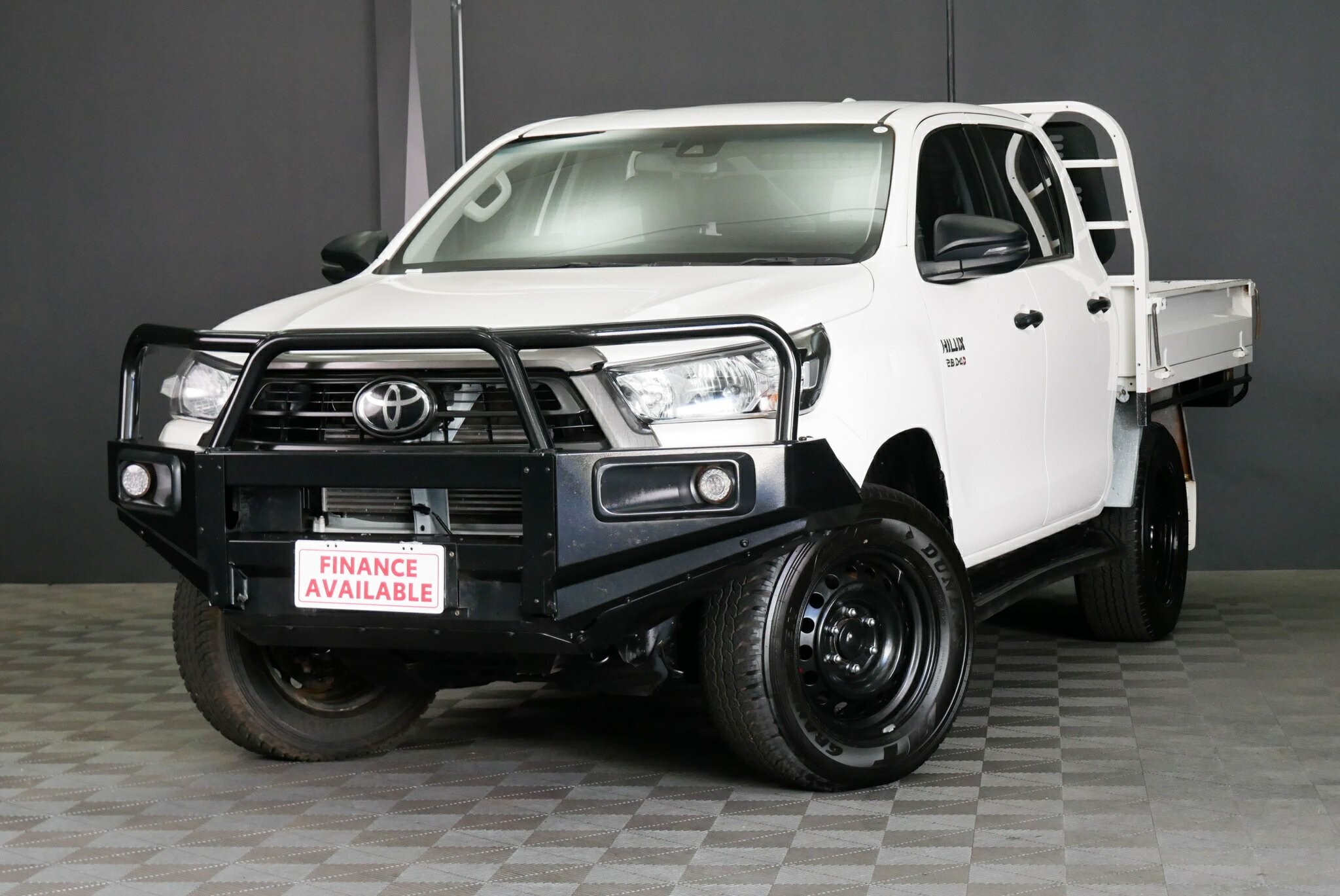 Toyota Hilux image 3