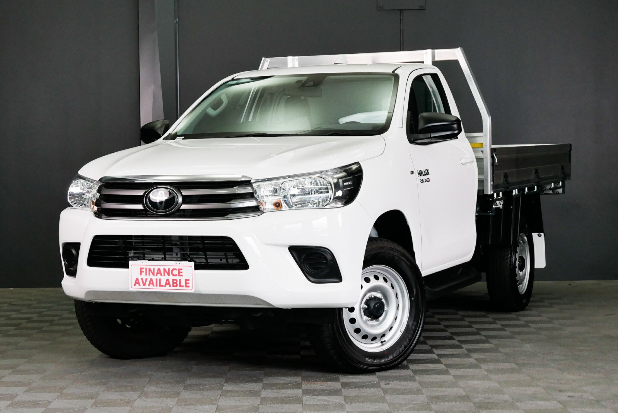 Toyota Hilux image 3