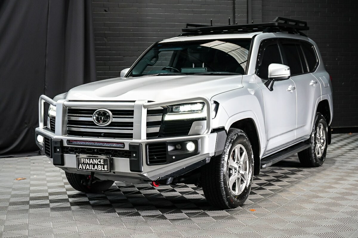 Toyota Landcruiser image 4