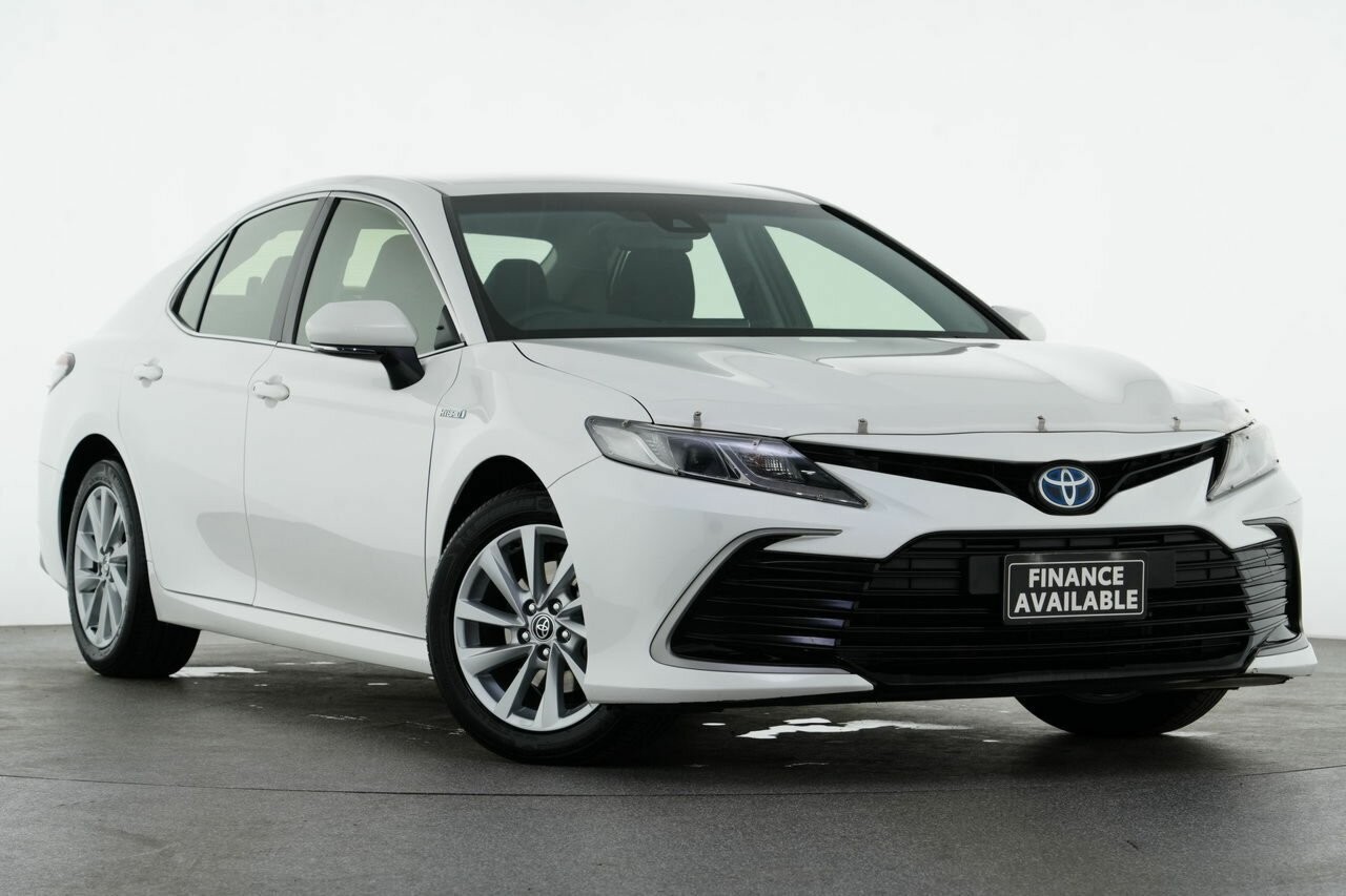 Toyota Camry image 1