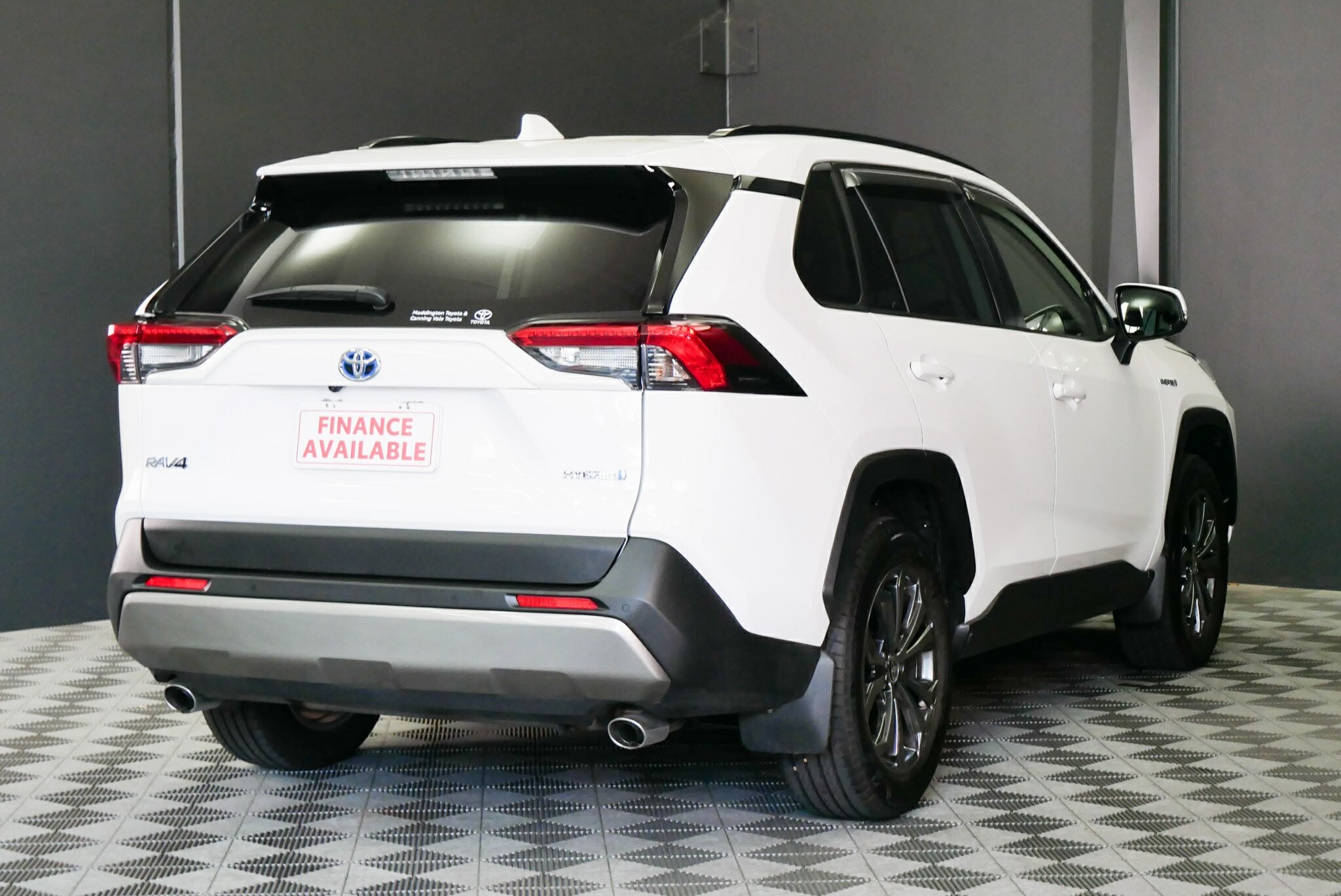 Toyota Rav4 image 4