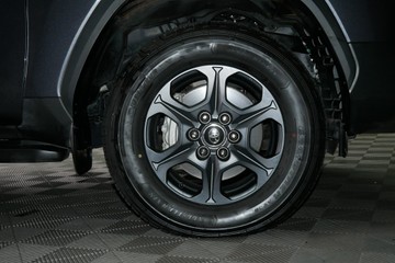 https://vehicle-cdn.autoleague.cloud/30640_12188024_7.jpg