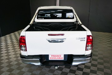 https://vehicle-cdn.autoleague.cloud/30640_U100433_7.jpg