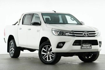 https://vehicle-cdn.autoleague.cloud/30640_U100798_1.jpg