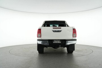 https://vehicle-cdn.autoleague.cloud/30640_U100798_6.jpg