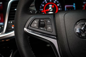 https://vehicle-cdn.autoleague.cloud/30640_U102204_23.jpg