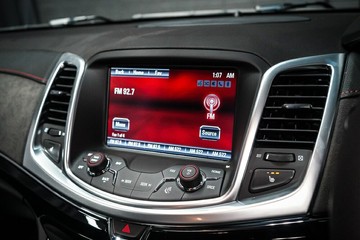 https://vehicle-cdn.autoleague.cloud/30640_U102204_25.jpg