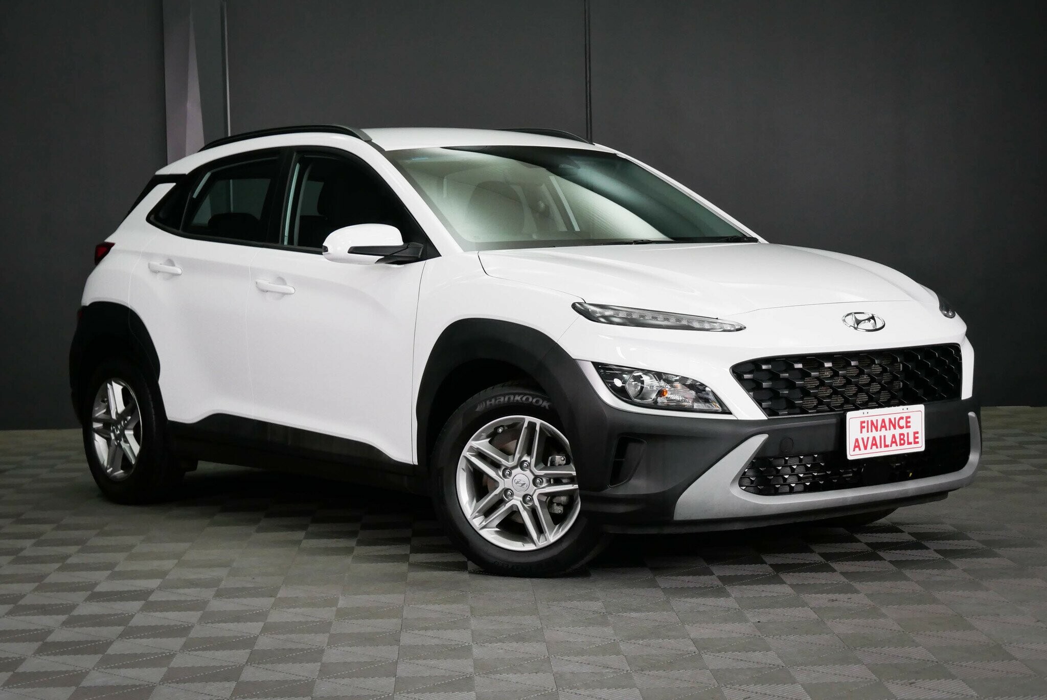 Hyundai Kona image 1